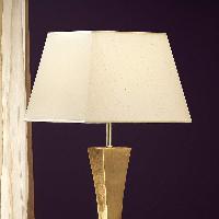 Deco - en gulvlampe med edelt design