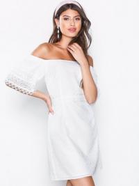 Figurnære kjole - White Little Mistress Lace Mini Dress
