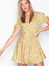 Skater dresses - Mustard Glamorous Strap Short Sleeve Dress