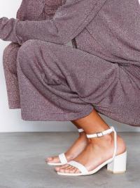NLY Shoes Low Block Strap Heel