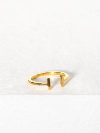 Syster P Strict Plain Bar Ring