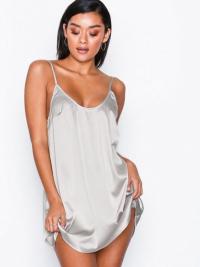 NLY Lingerie Enchanting Night Gown