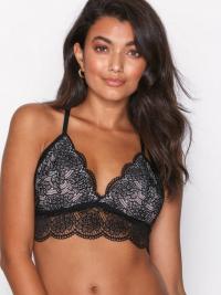 New Look Wide Scallop Lace Bralet