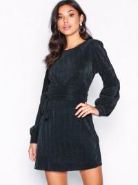 NLY Trend Belted Pleated Dress