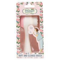 The Vintage Cosmetic Company Buff and Cleanse Brush