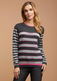 Stripet genser